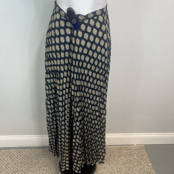 Banana Republic Skirt size 6 Navy Blue Orange Green Floral Sheer Maxi Pleated - Picture 9 of 10
